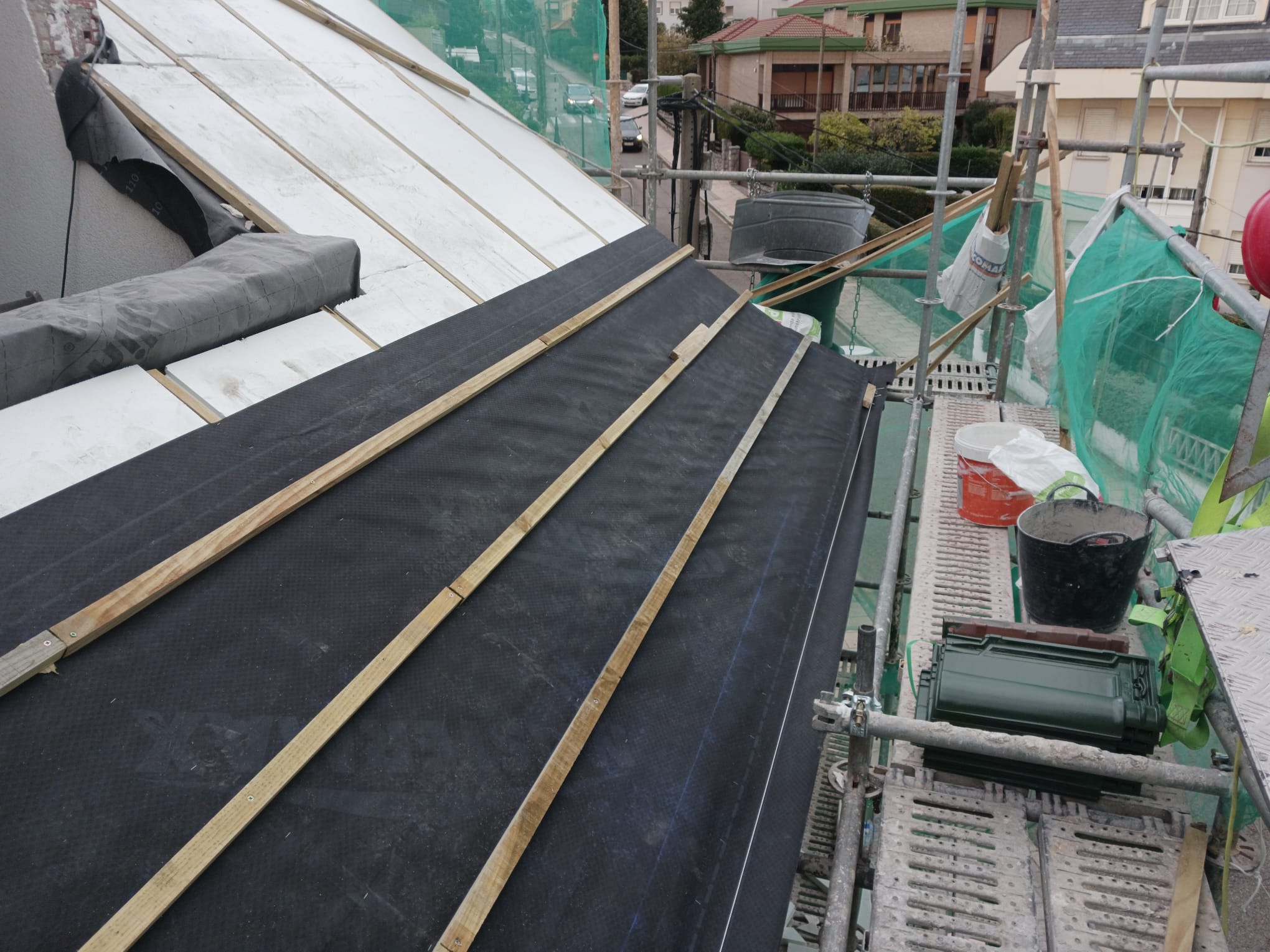 preparación para reparación del tejado